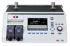 Fluke 2271A-N-BG200/2.5K Pneumatic Pressure Calibrator Kit, 200kPa &amp; 250kPa gauge-