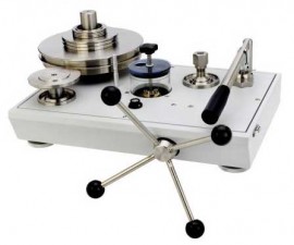 Fluke P3111-KPA Single-PCU Oil Deadweight Tester, 100 to 3,500kPa-
