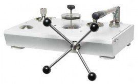 Fluke P5515-2700G-1/C Hydraulic Pressure Comparator, 1 Gauge Accredited-
